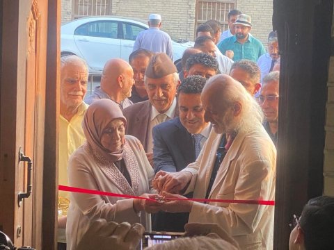 افتتاح المعرض الاستعادي الثاني للفنان جاسم الفضل في البصرة 