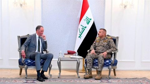 مدير مكتب القائد العام يؤكد: قرار الحرب والسلم من اختصاص الح