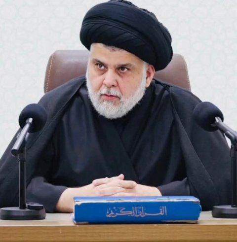 الصدر يدعو الى مقاطعة الصفحات المسيئة لآل الصدر وعدم التجاوب