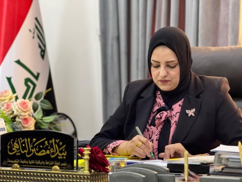 الناهي تدعو  لإنصاف العاملين في مياه الصرف الصحي في البصرة و