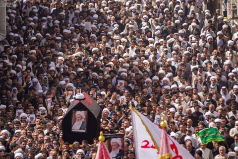 تشيع جنازة المرجع  الديني الشيخ محمد اسحاق الفياض في النجف